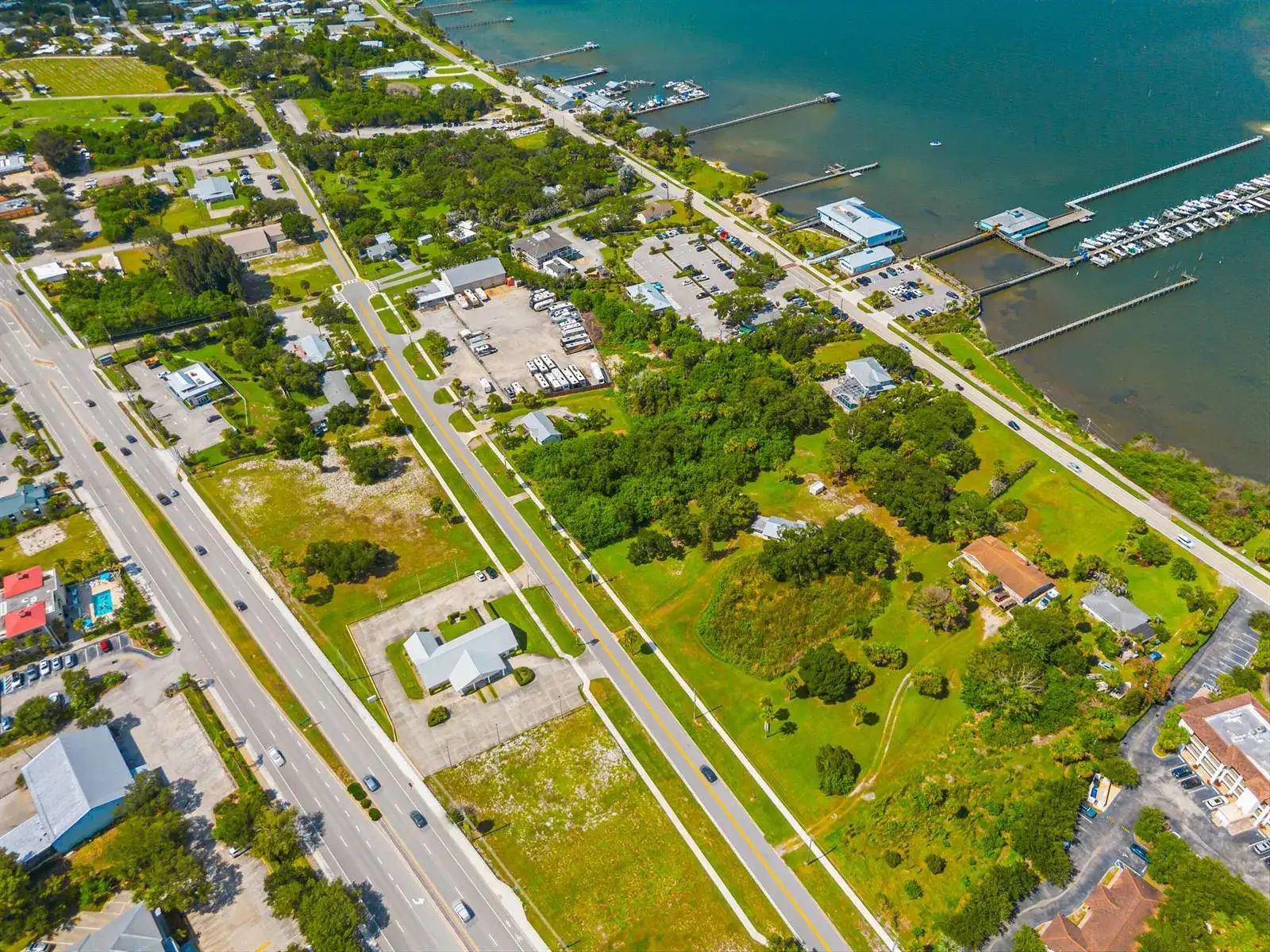 1654 N CENTRAL Avenue, Sebastian FL 32958 photo 5