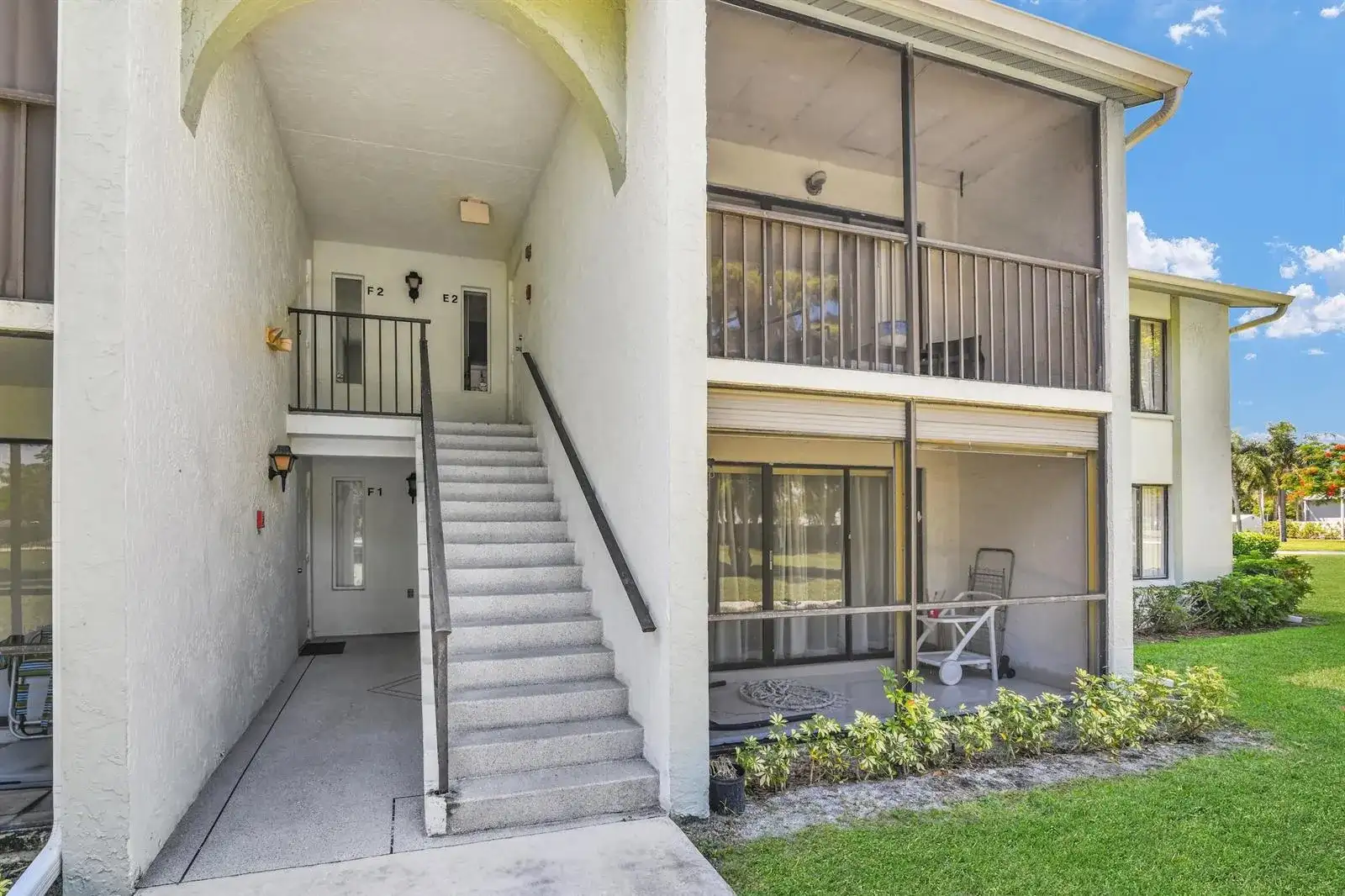3744 Savoy Lane # E2, West Palm Beach FL 33417 photo 2