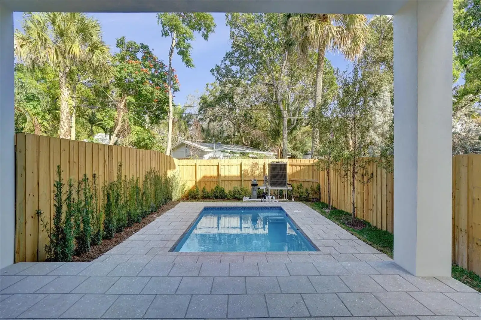 606 SW 7TH Avenue, Fort Lauderdale FL 33315 photo 3