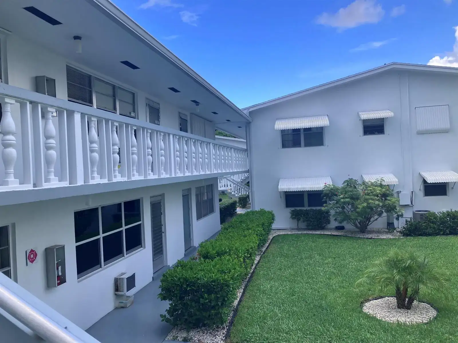 275 Windsor L, West Palm Beach FL 33417 photo 4