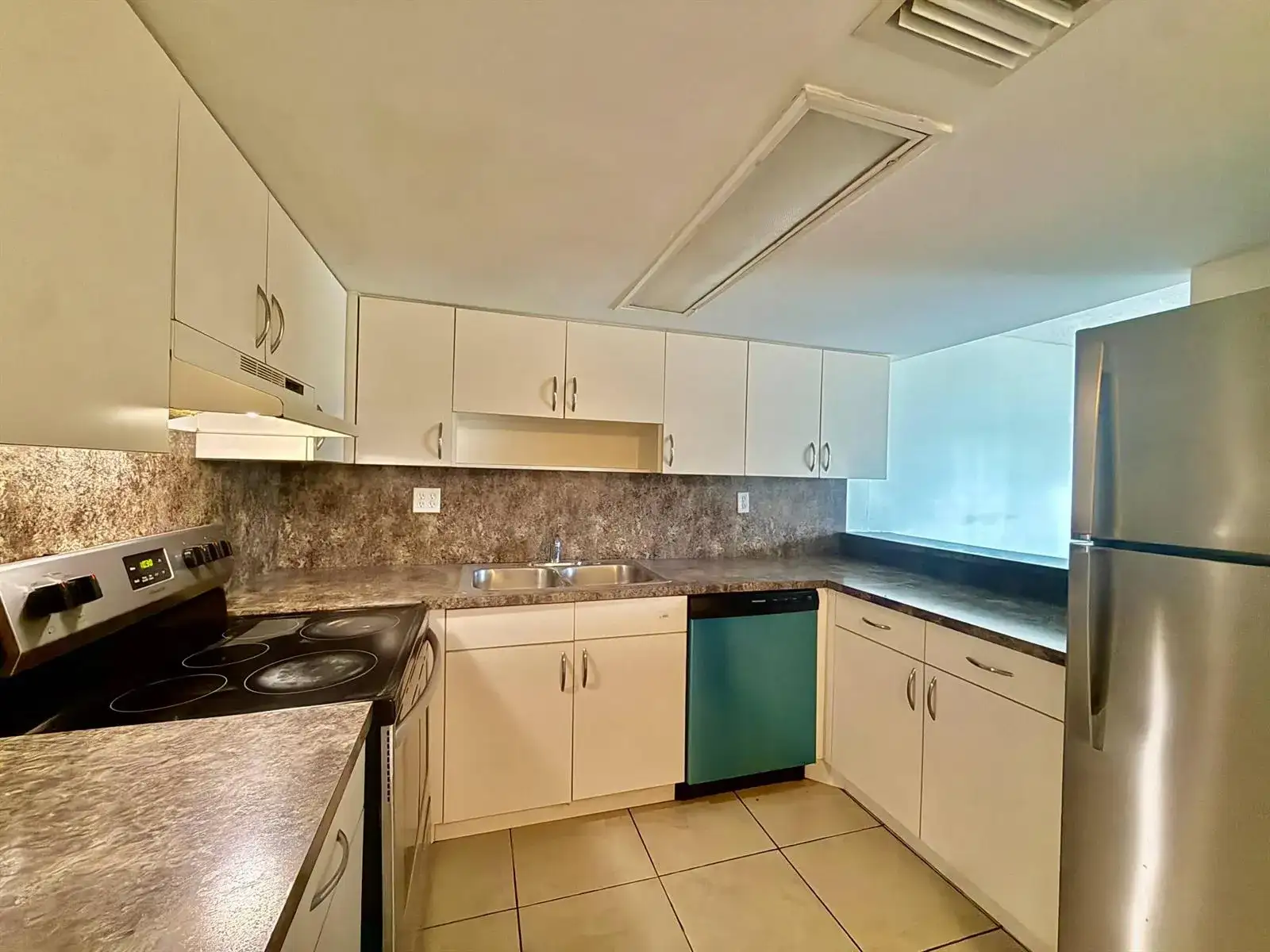 329 Gulfstream Road, Dania Beach FL 33004 photo 3
