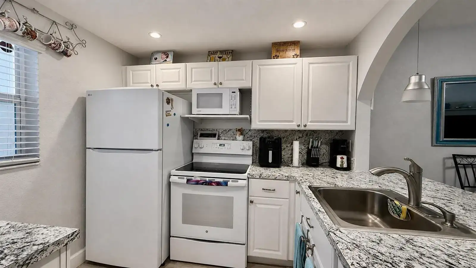 9480 Poinciana Place # 201, Davie FL 33324 photo 2