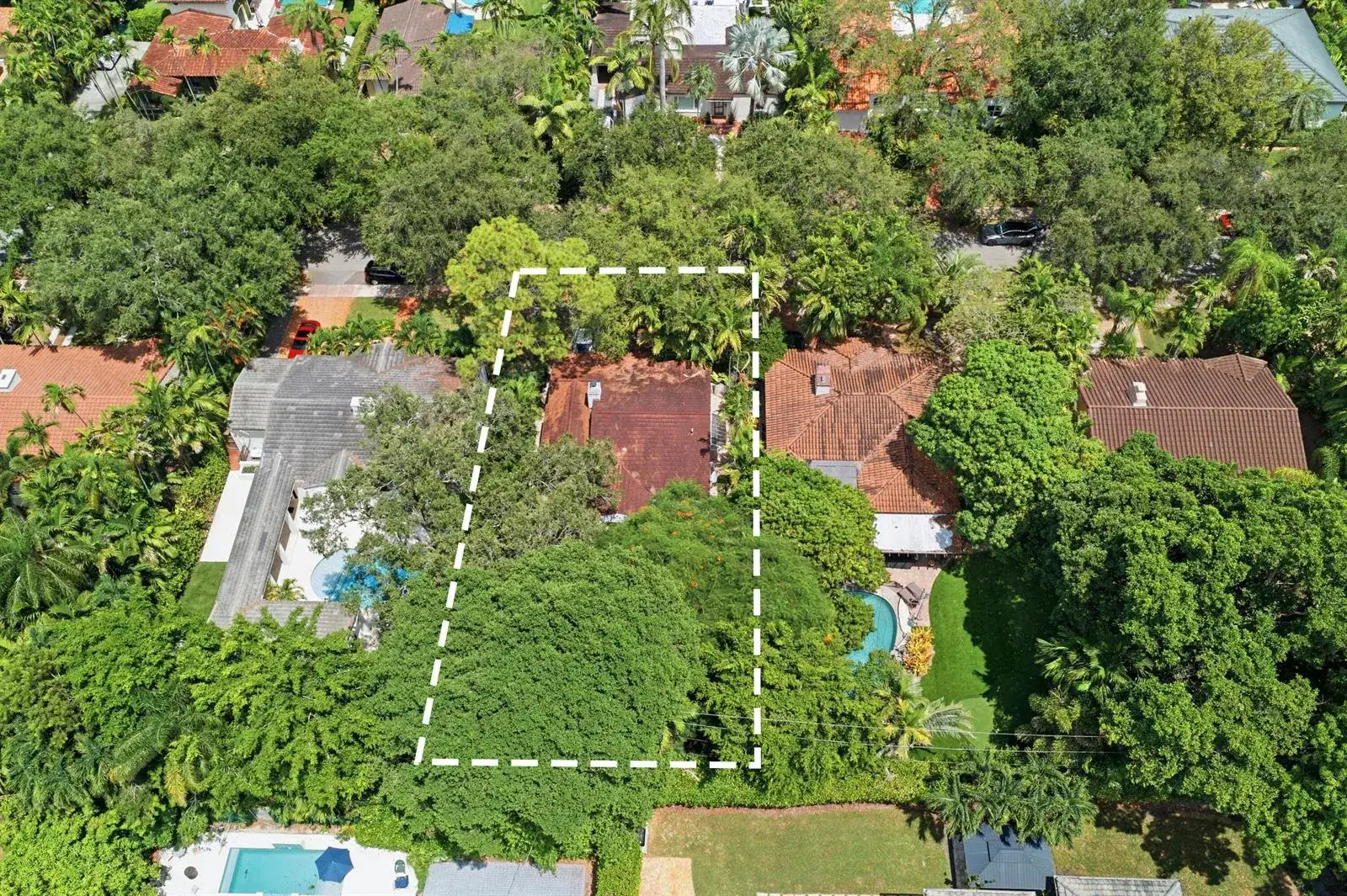 3700 Harlano Street, Coral Gables FL 33134 photo 2