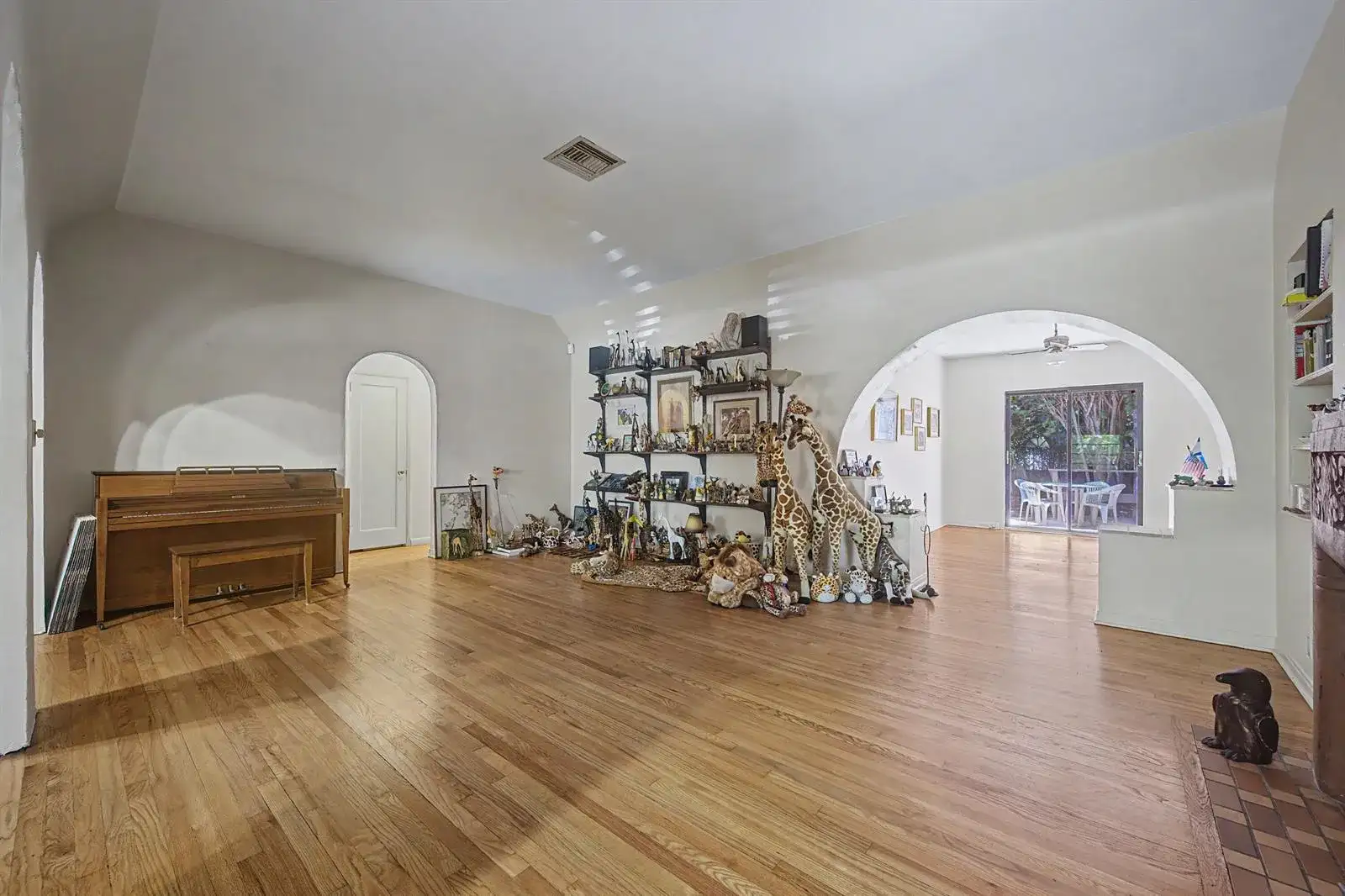 3700 Harlano Street, Coral Gables FL 33134 photo 5