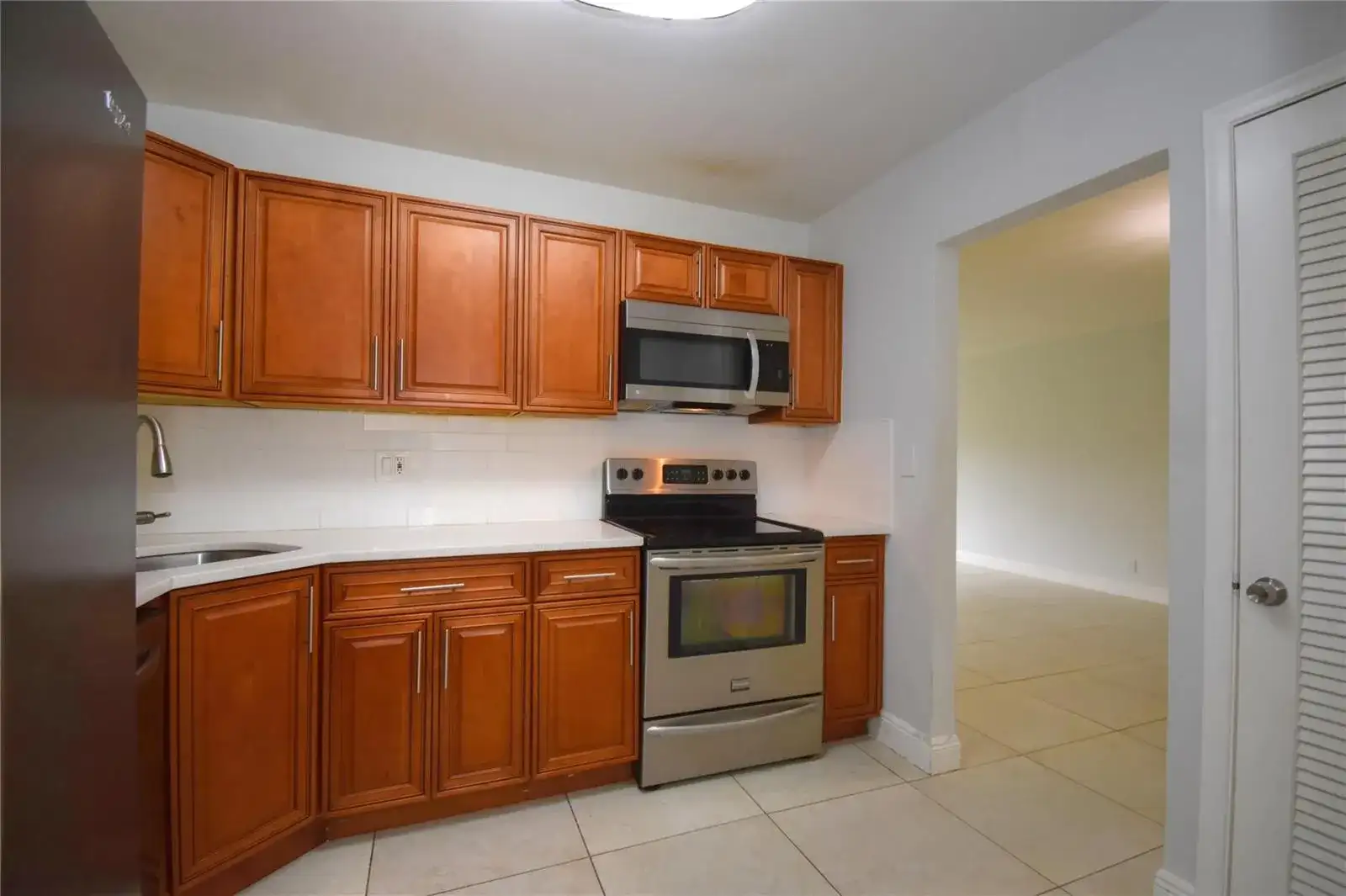 9 NE 19TH Court # 119C, Wilton Manors FL 33305 photo 2
