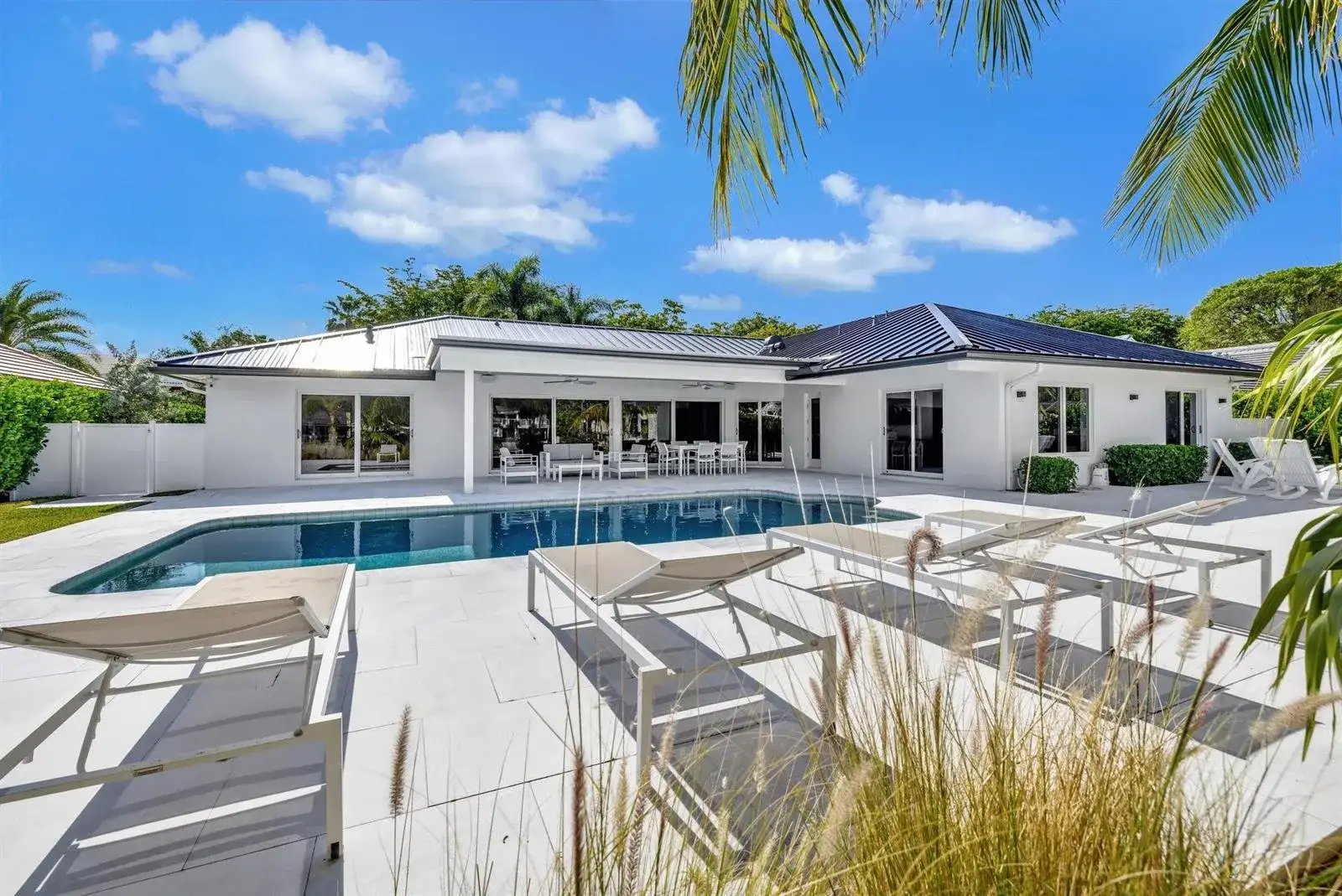 41 S COMPASS Drive, Fort Lauderdale FL 33308 photo 2