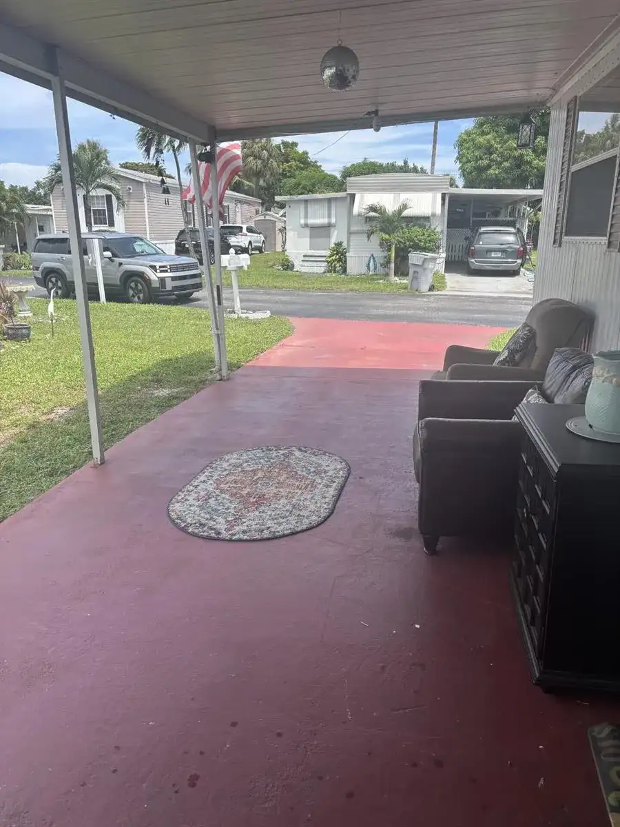 13 Havenwood Drive, Pompano Beach FL 33064 photo 4