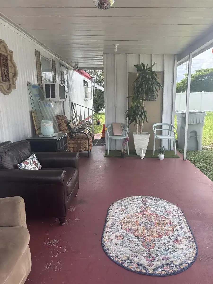 13 Havenwood Drive, Pompano Beach FL 33064 photo 5