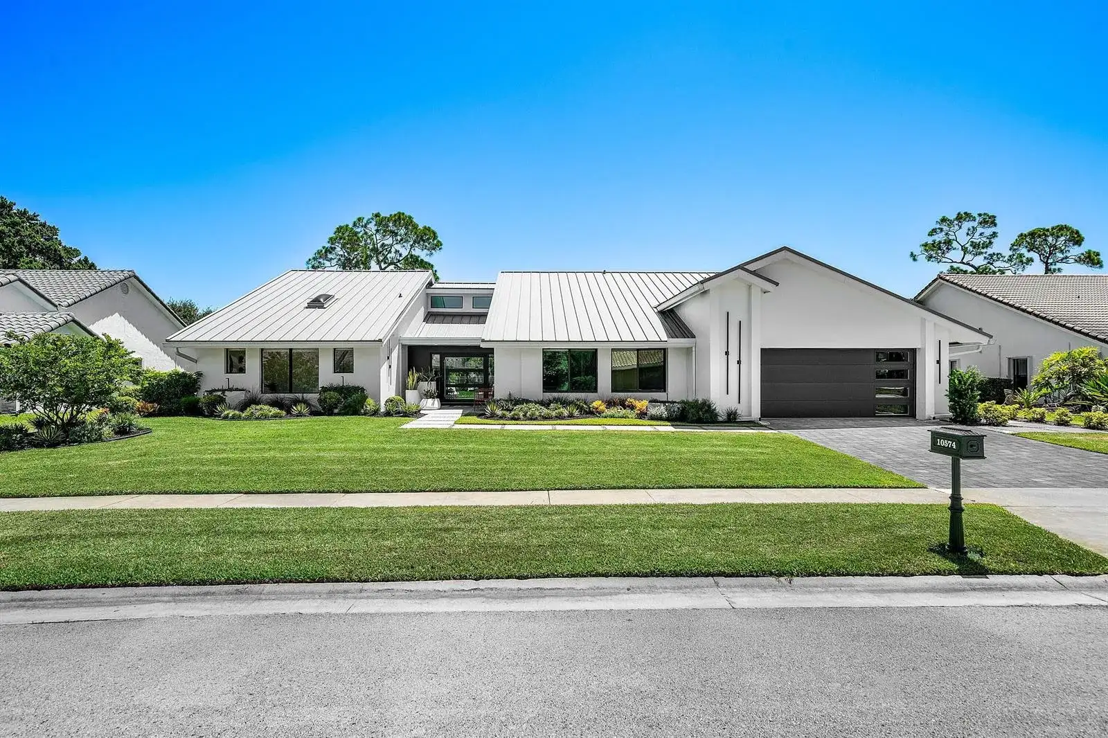 10574 Boca Woods Lane, Boca Raton FL 33428 photo 2