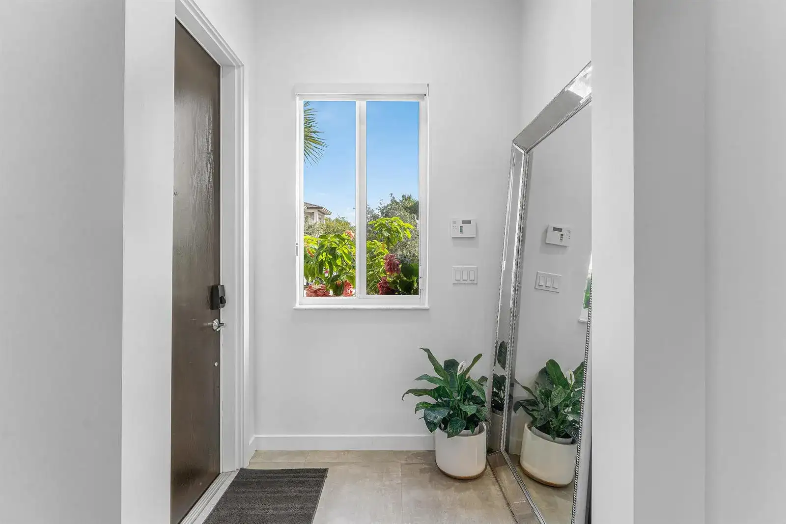 610 Pioneer Way, Royal Palm Beach FL 33411 photo 4