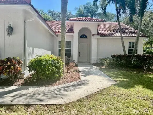 7570 NW 47TH Avenue, Coconut Creek FL 33073 photo 2