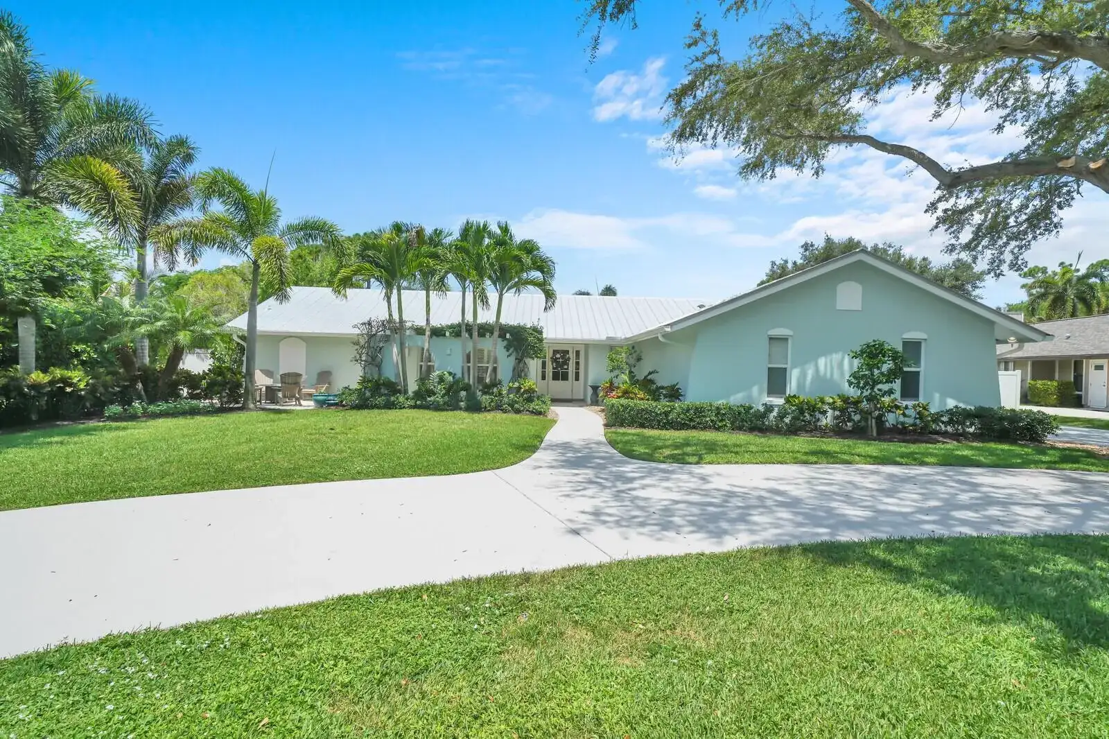 6176 EAGLES NEST Drive, Jupiter FL 33458 photo 2
