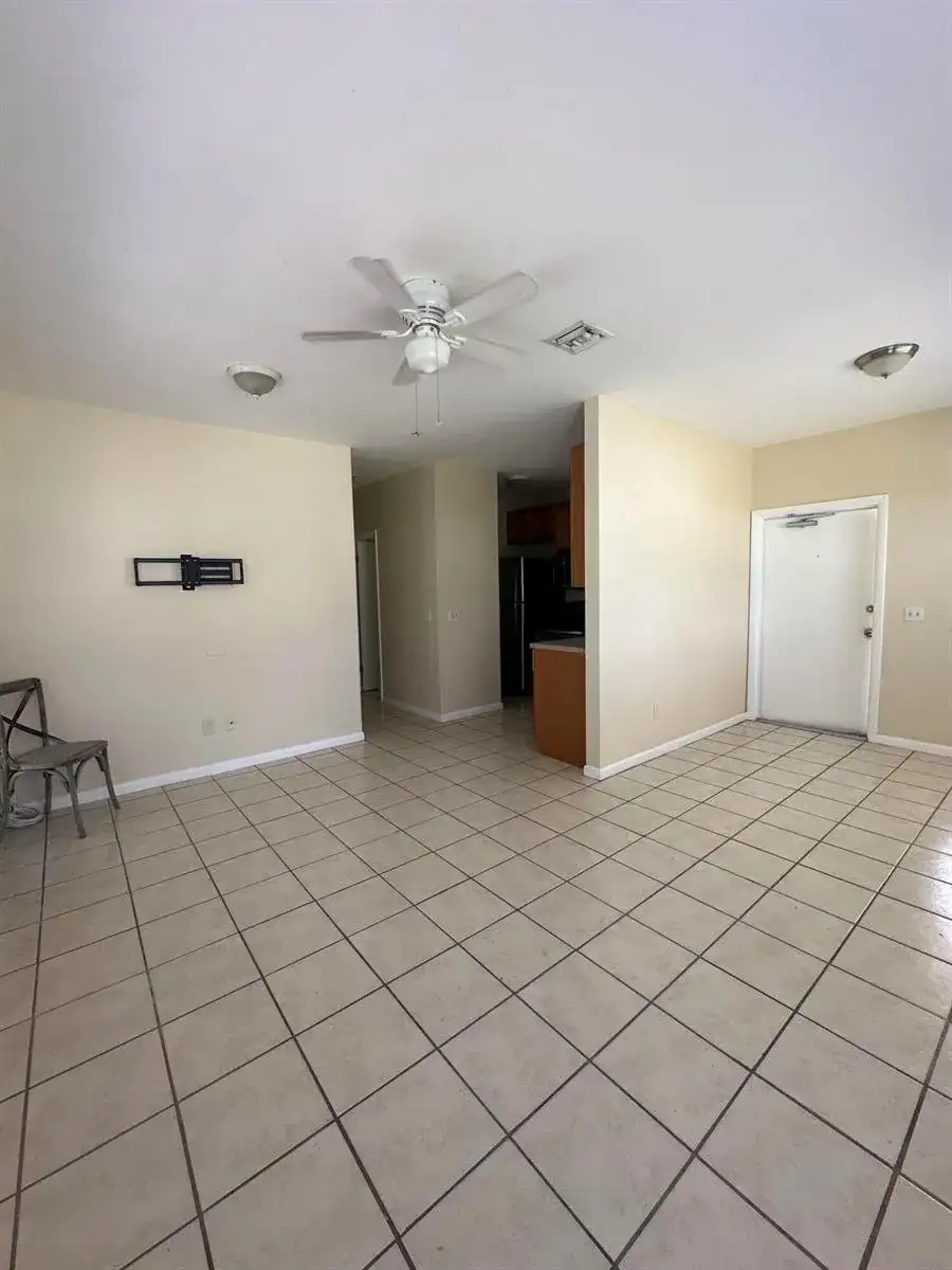 1791 JUNO Road # 5, North Palm Beach FL 33408 photo 3