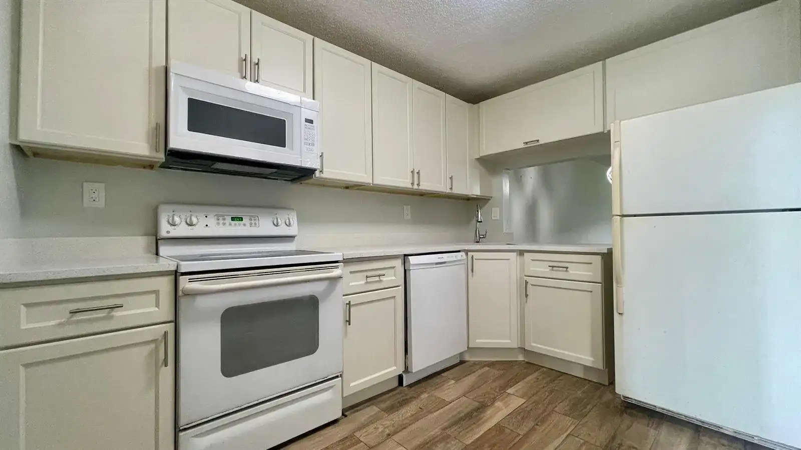 1801 NW 75TH Avenue # 211, Plantation FL 33313 photo 4