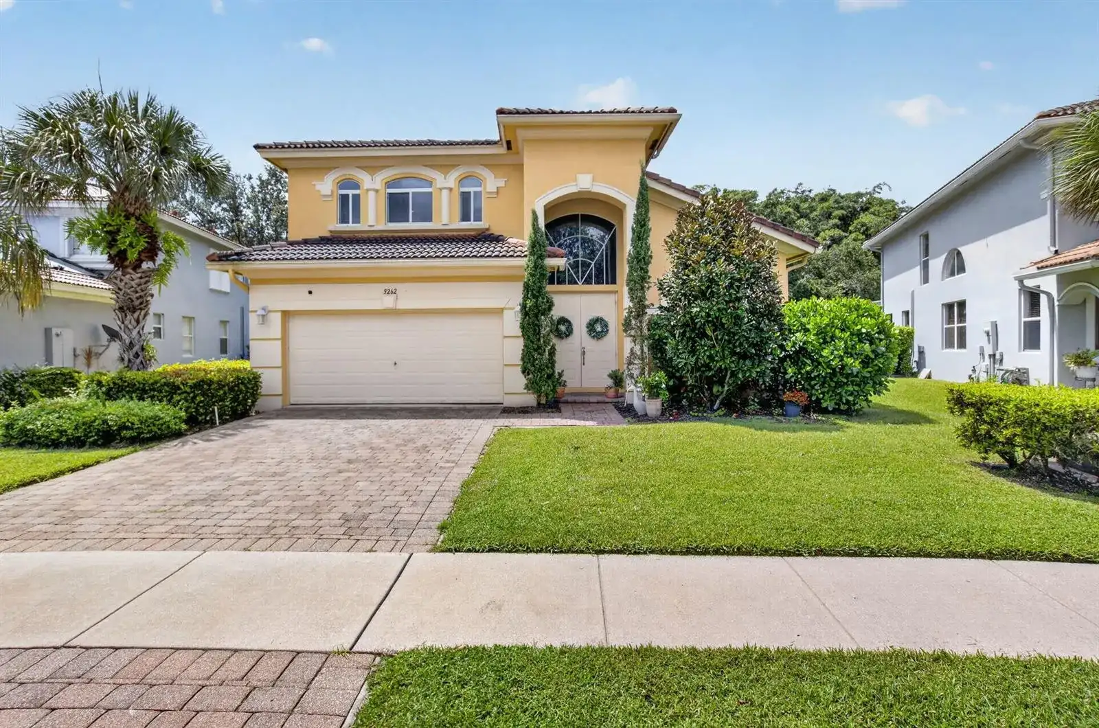 9262 Silver Glen Way, Lake Worth FL 33467 photo 2