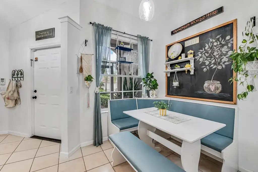 8429 LONG BAY, West Palm Beach FL 33411 photo 4