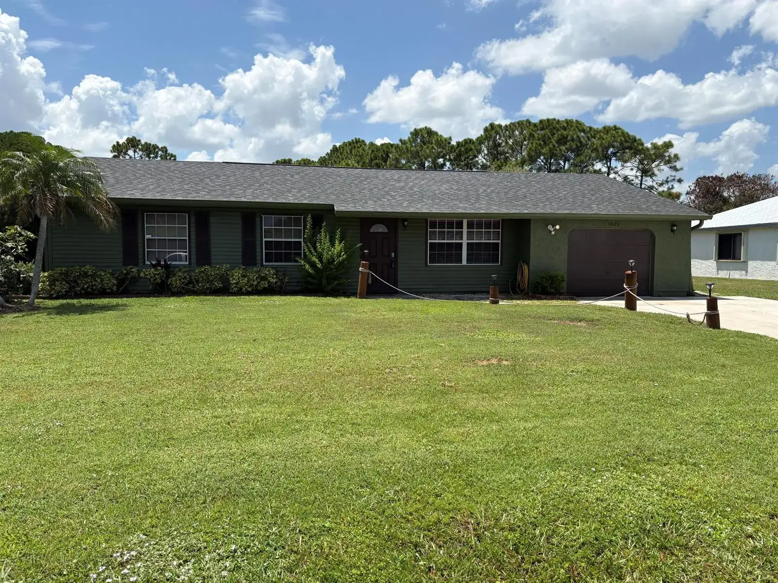 1422 SE ARENSON Lane, Port St. Lucie FL 34952 photo 2