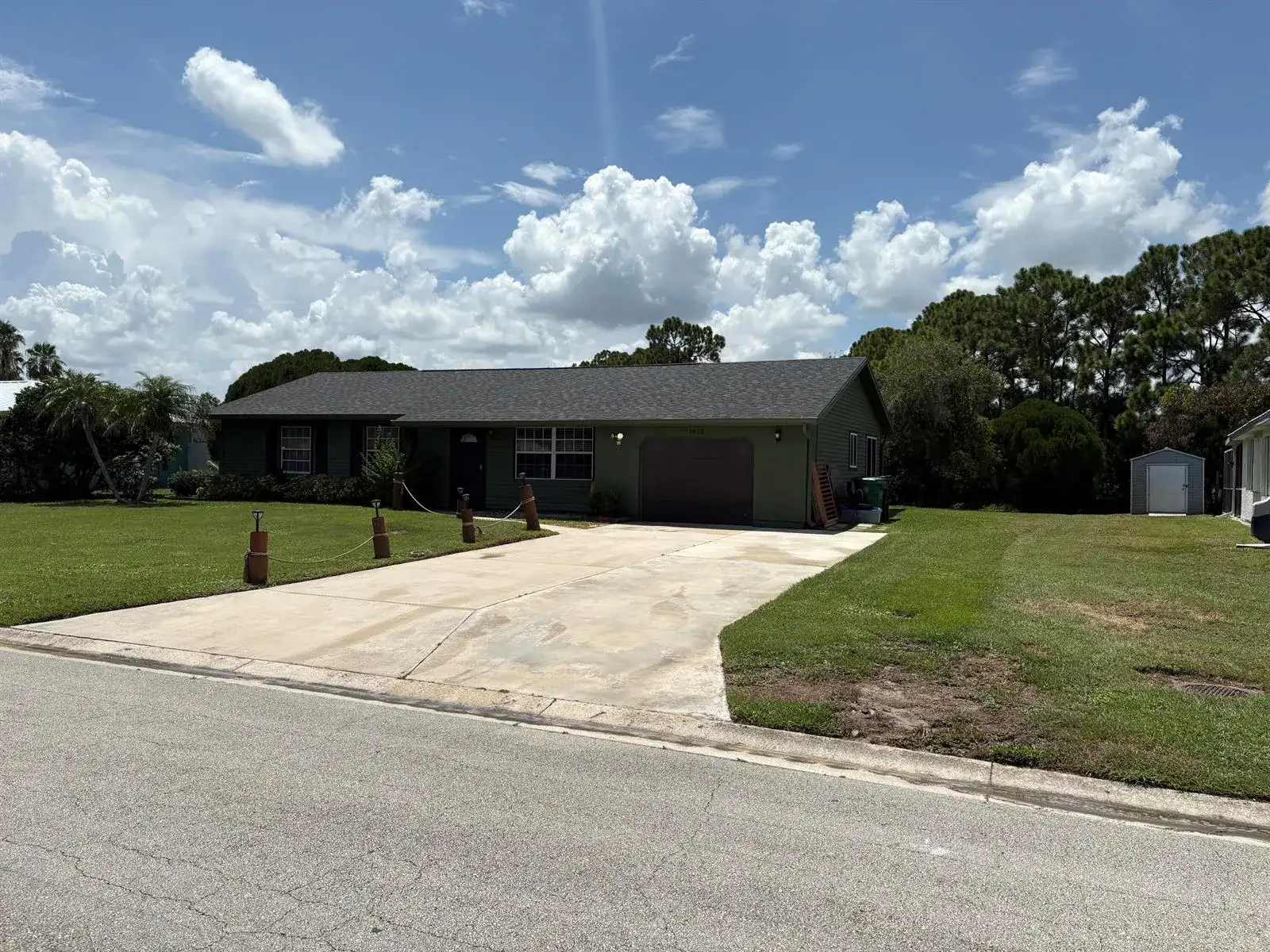 1422 SE ARENSON Lane, Port St. Lucie FL 34952 photo 3