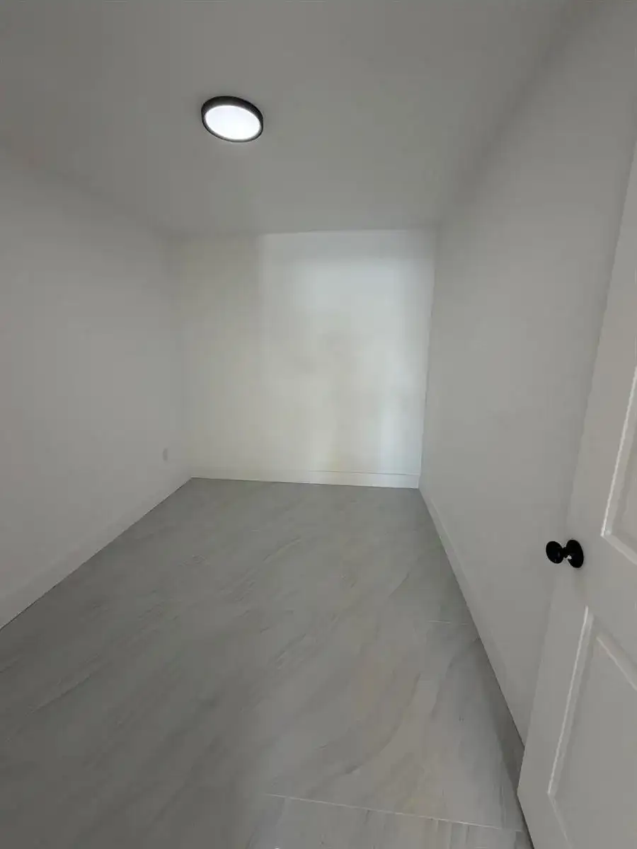 8211 BISCAYNE Boulevard # 1, Miami FL 33138 photo 5