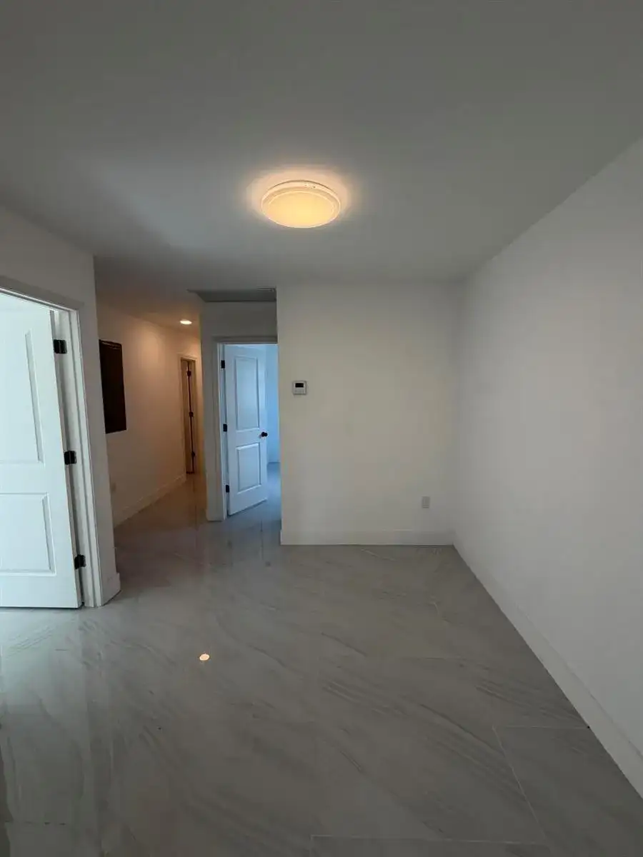 8211 BISCAYNE Boulevard # 3, Miami FL 33138 photo 4