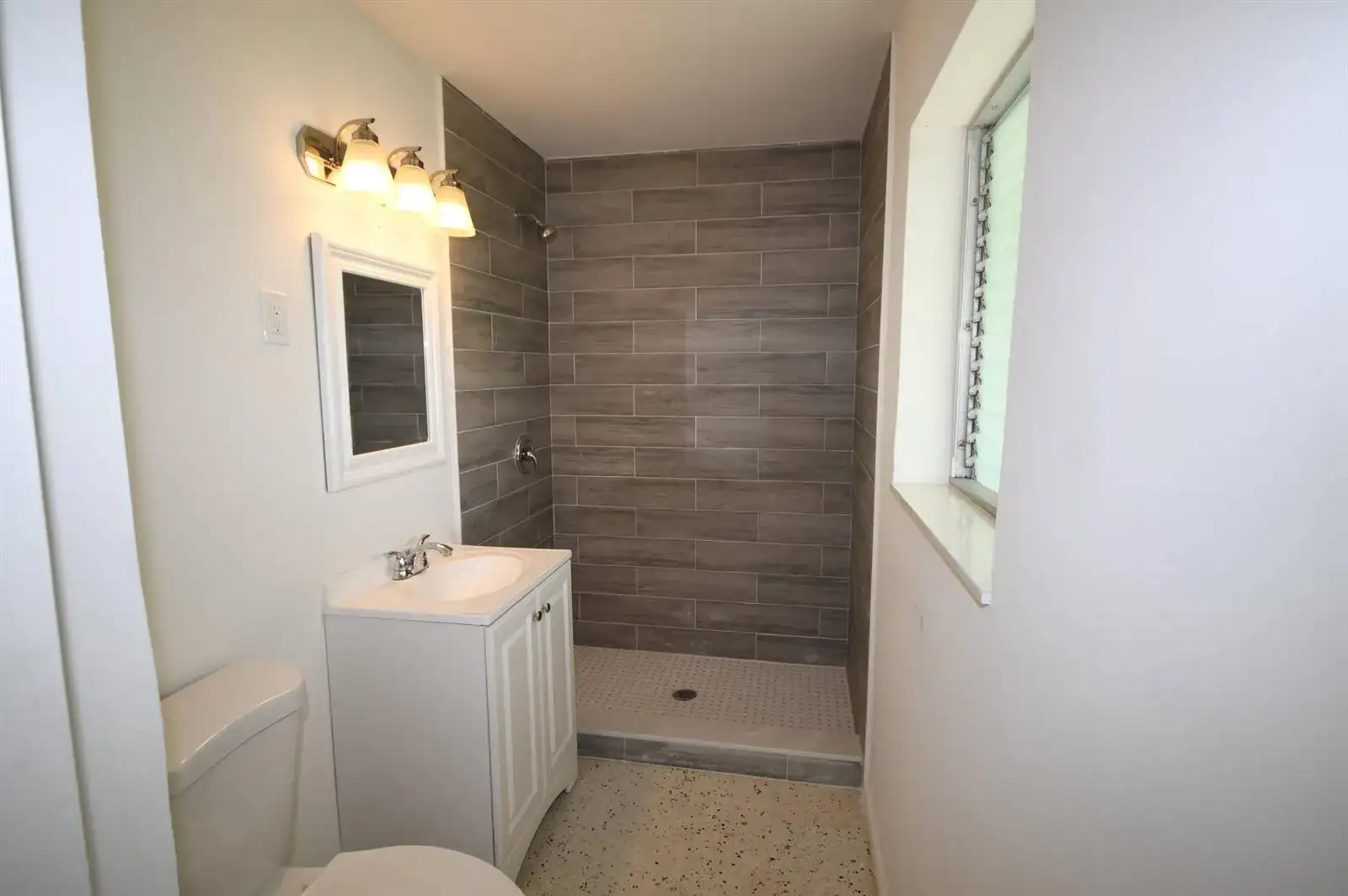 1216 Cabana Road # 2, Singer Island FL 33404 photo 4