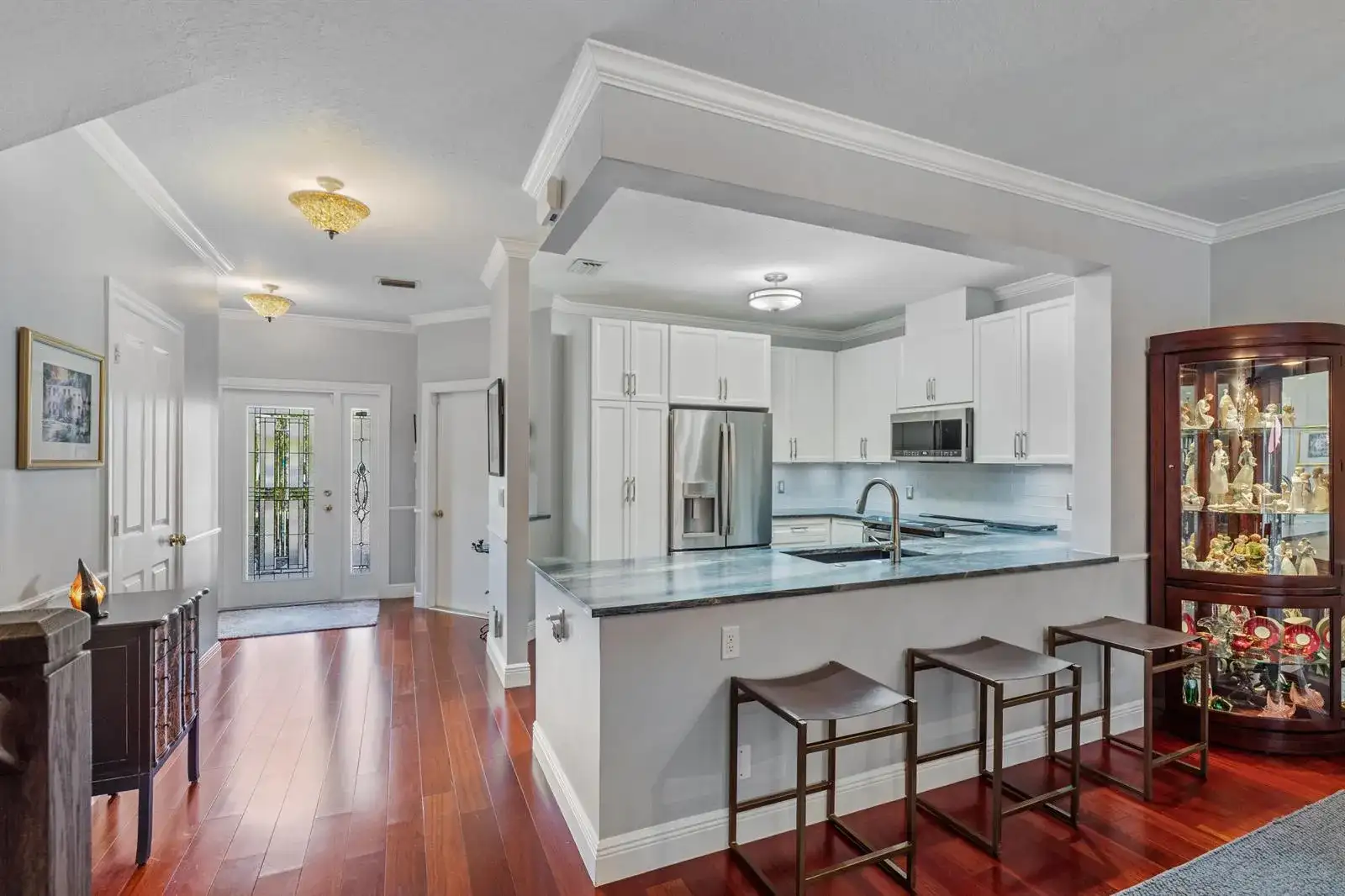517 SW 7th Avenue, Fort Lauderdale FL 33315 photo 3