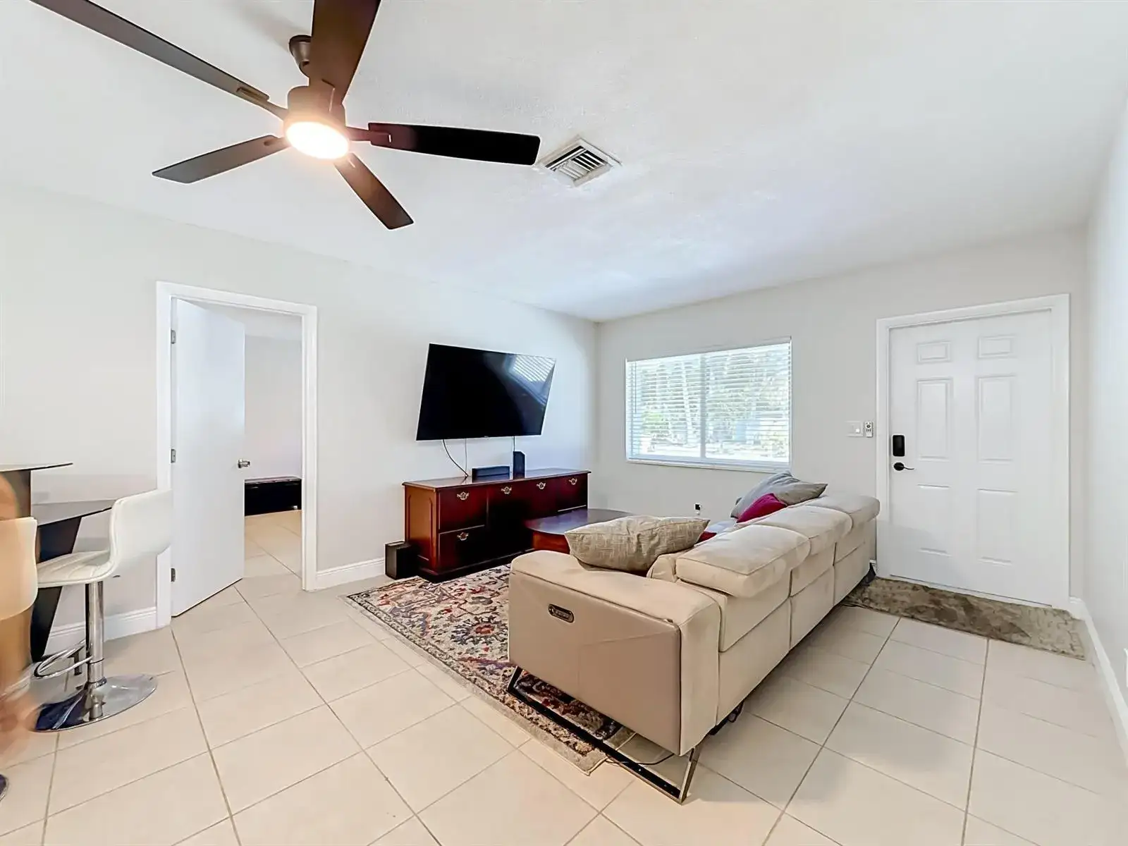 3801 NE 4th Avenue, Pompano Beach FL 33064 photo 4