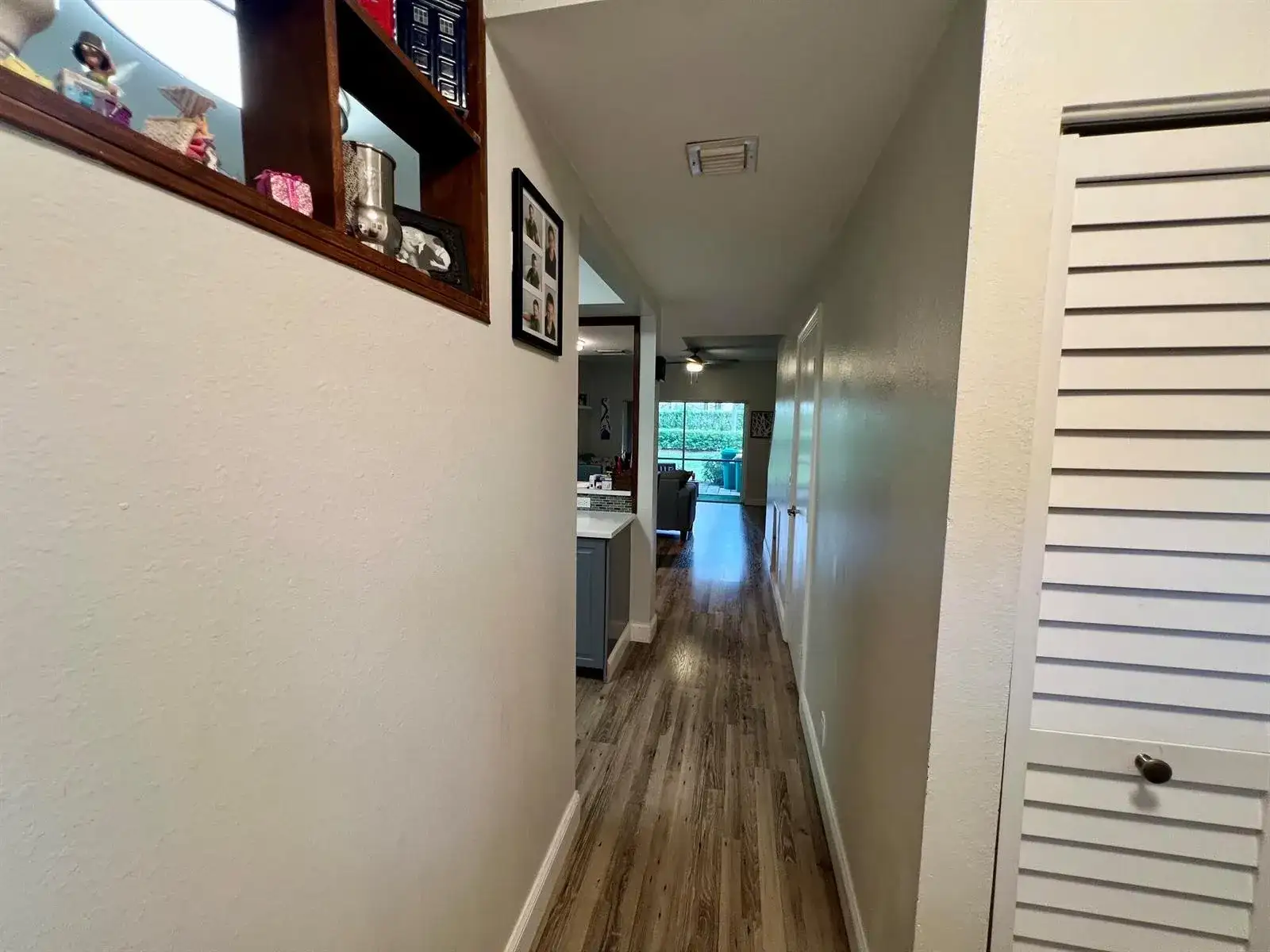 7844 Dixie Beach Circle, Tamarac FL 33321 photo 3
