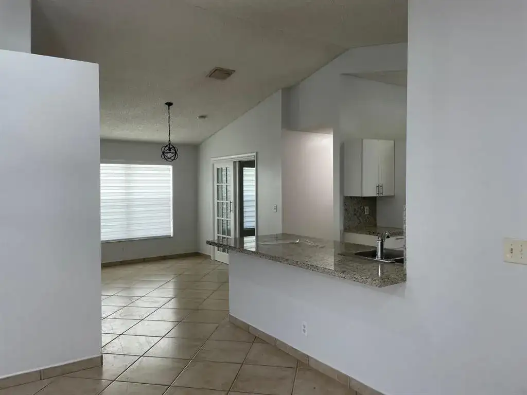 17484 SW 22ND Street, Miramar FL 33029 photo 3