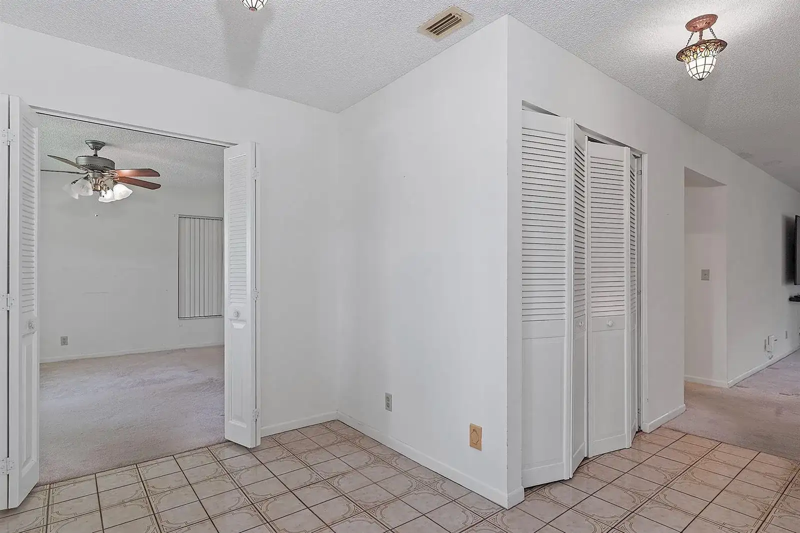 7184 PINE MANOR Drive, Lake Worth FL 33467 photo 5