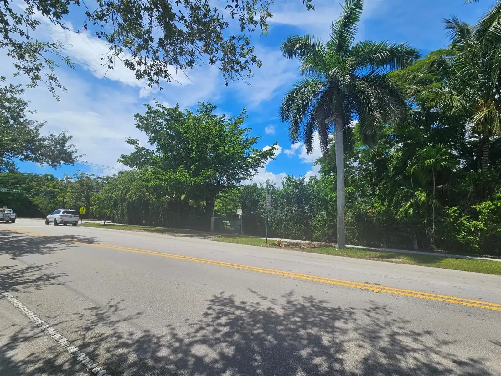 7701 SW 120TH Street, Pinecrest FL 33156 photo 2