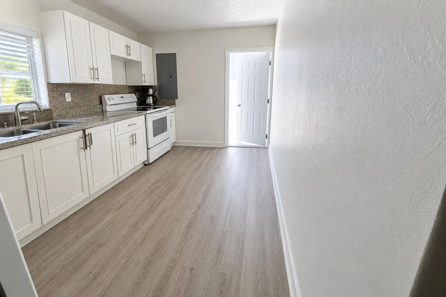 444 NW 80TH Street, Miami FL 33150 photo 4