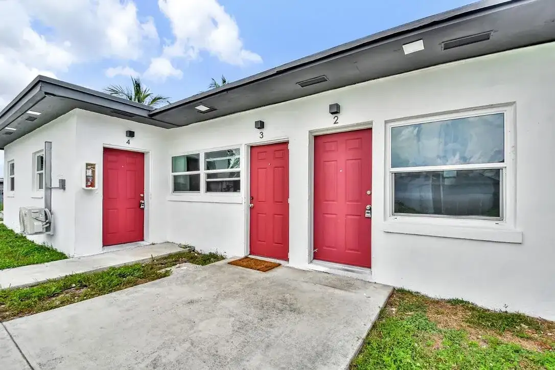 1725 NE 148TH Street # 2, Miami FL 33181 photo 3