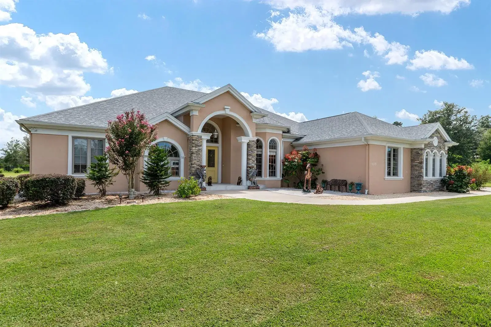 6575 S Magnolia Avenue, Ocala FL 34471 photo 2