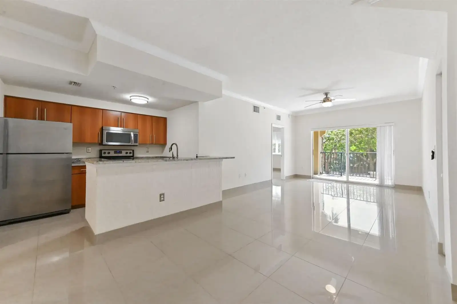 6020 W Sample Road # 204, Coral Springs FL 33067 photo 4