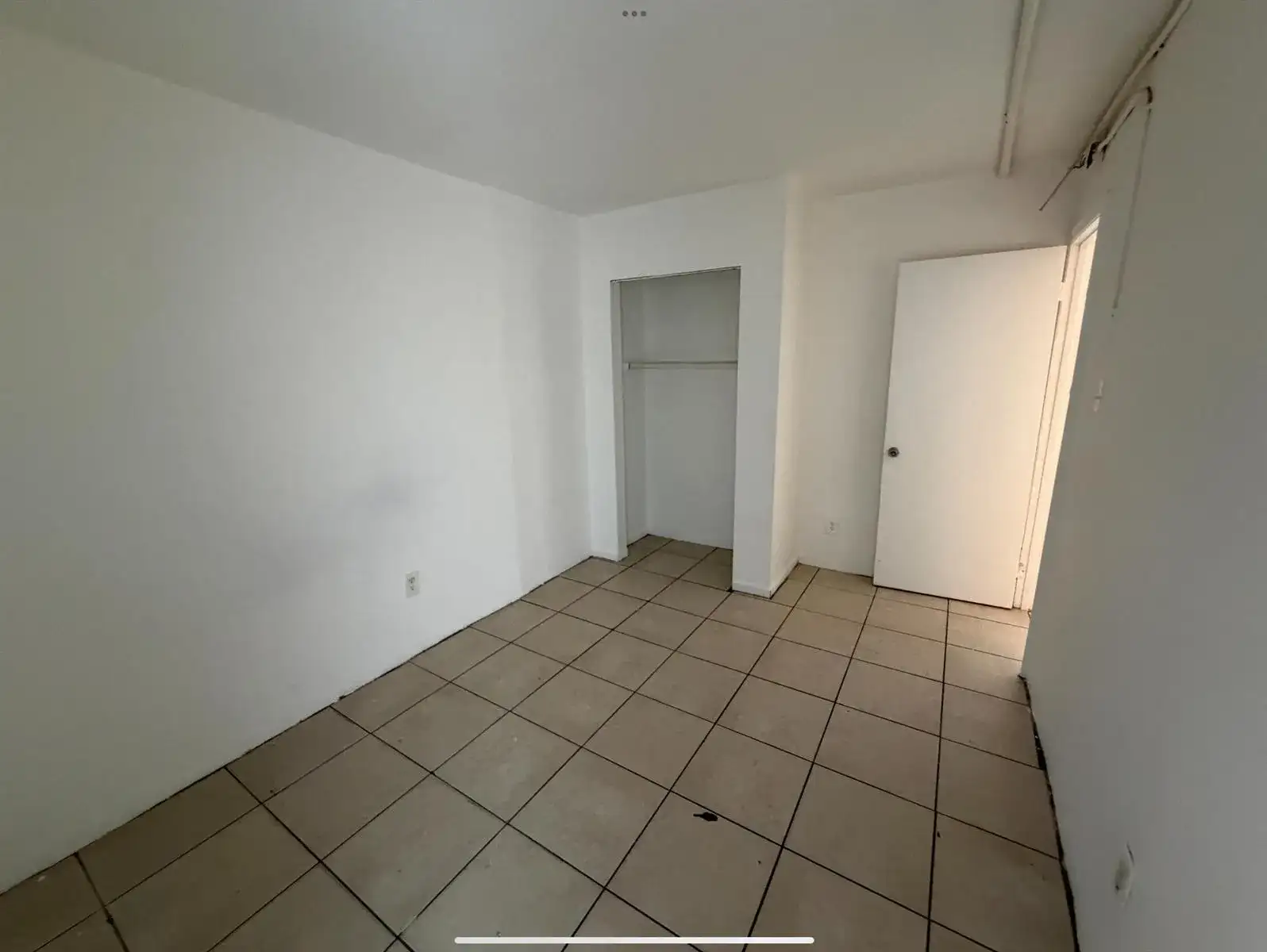 1100 NW 7TH Street # 2, Fort Lauderdale FL 33311 photo 3