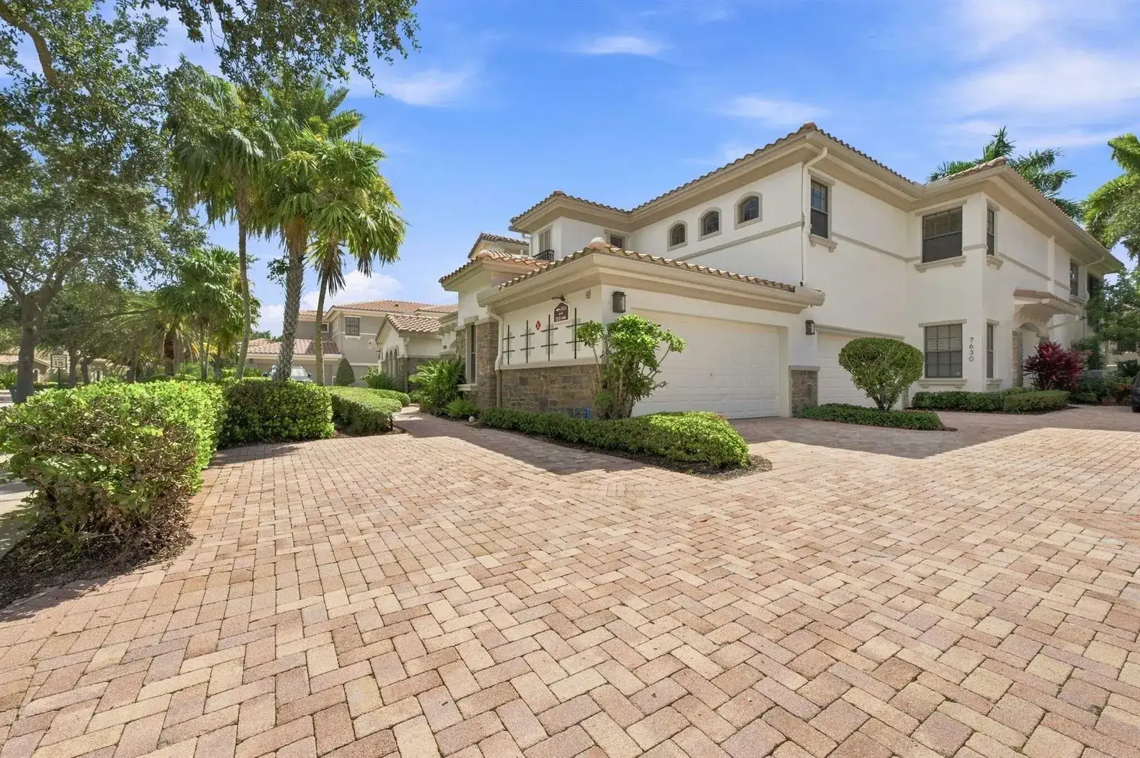 7634 Old Thyme Court, Parkland FL 33076 photo 3