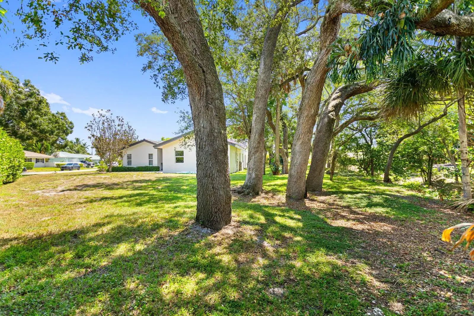 1050 SW 1ST Street, Boca Raton FL 33486 photo 3
