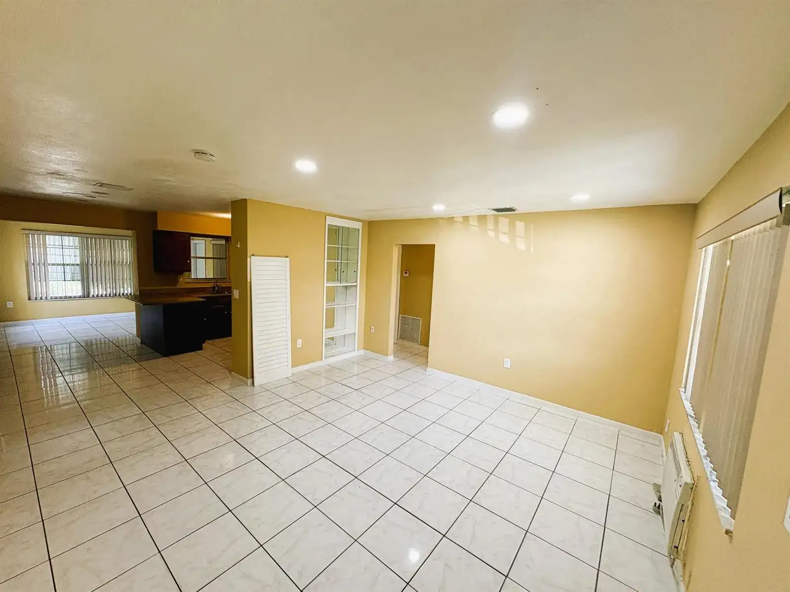 1685 NW 60TH Avenue # B, Sunrise FL 33313 photo 3