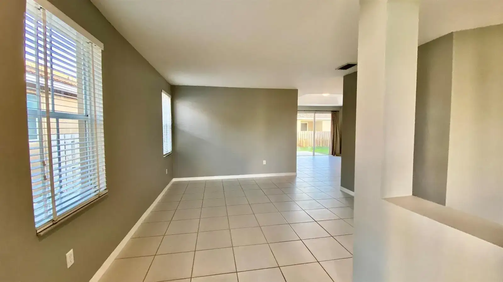 12959 SW 27th Street, Miramar FL 33027 photo 2