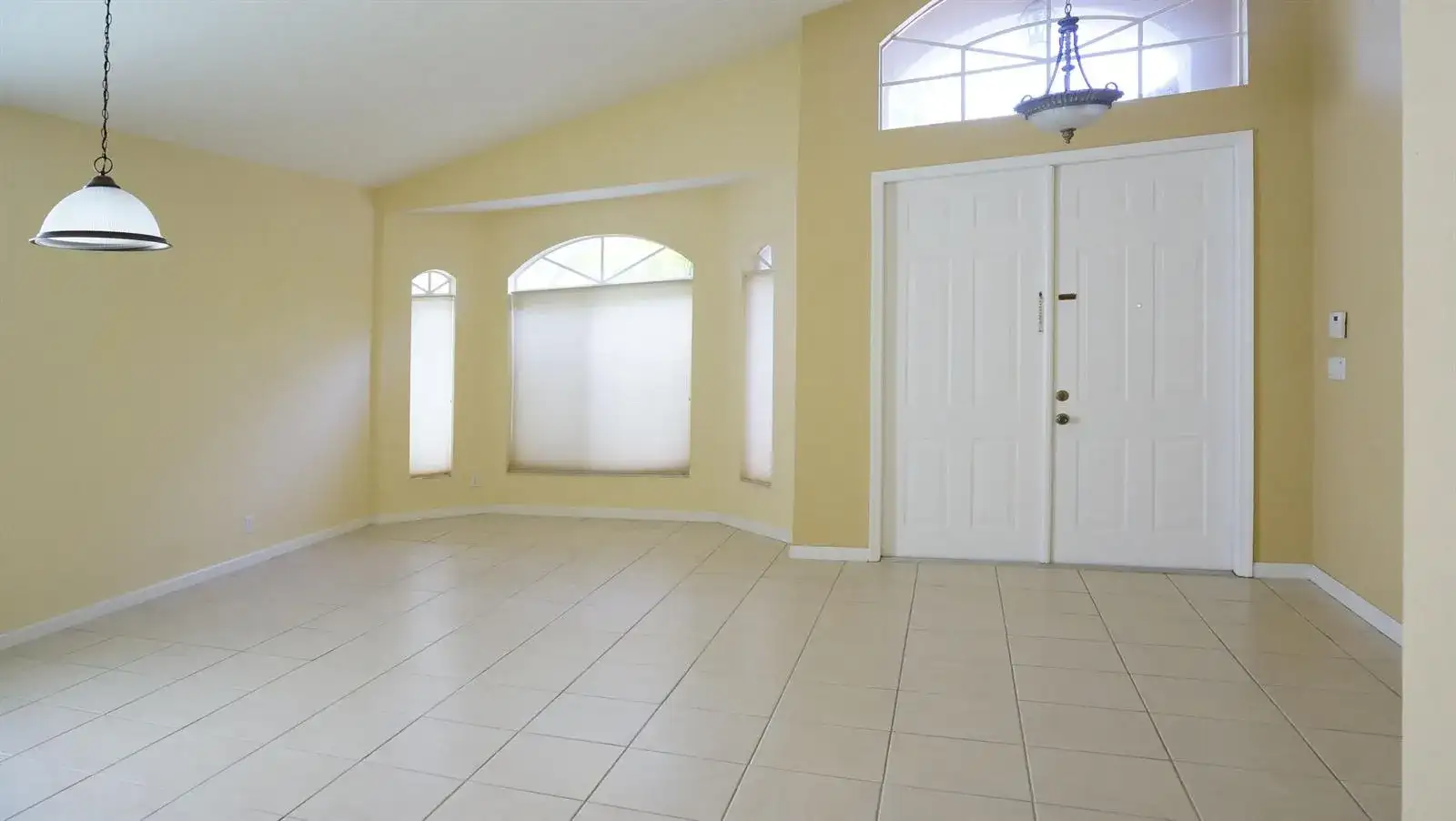 873 Gazetta Way, West Palm Beach FL 33413 photo 2