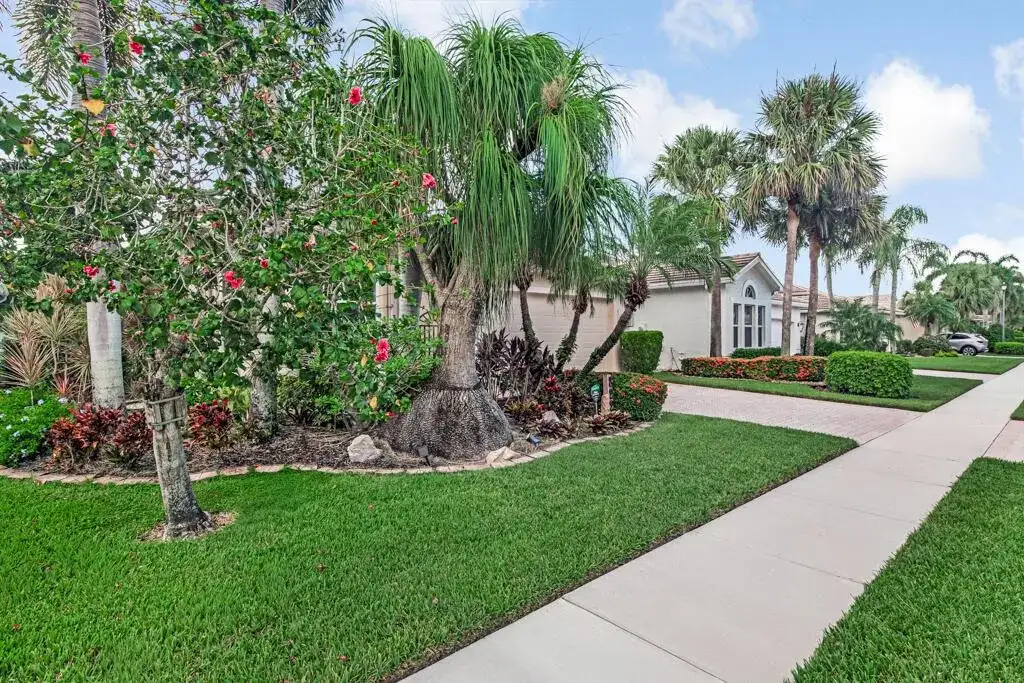8225 La Jolla Vista Lane, Lake Worth FL 33467 photo 3