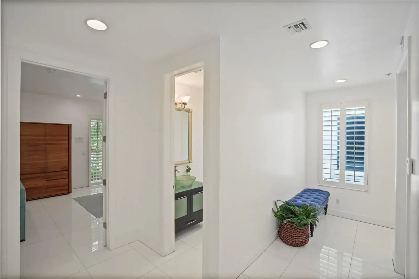 347 Oak Street # B1, Hollywood FL 33019 photo 5