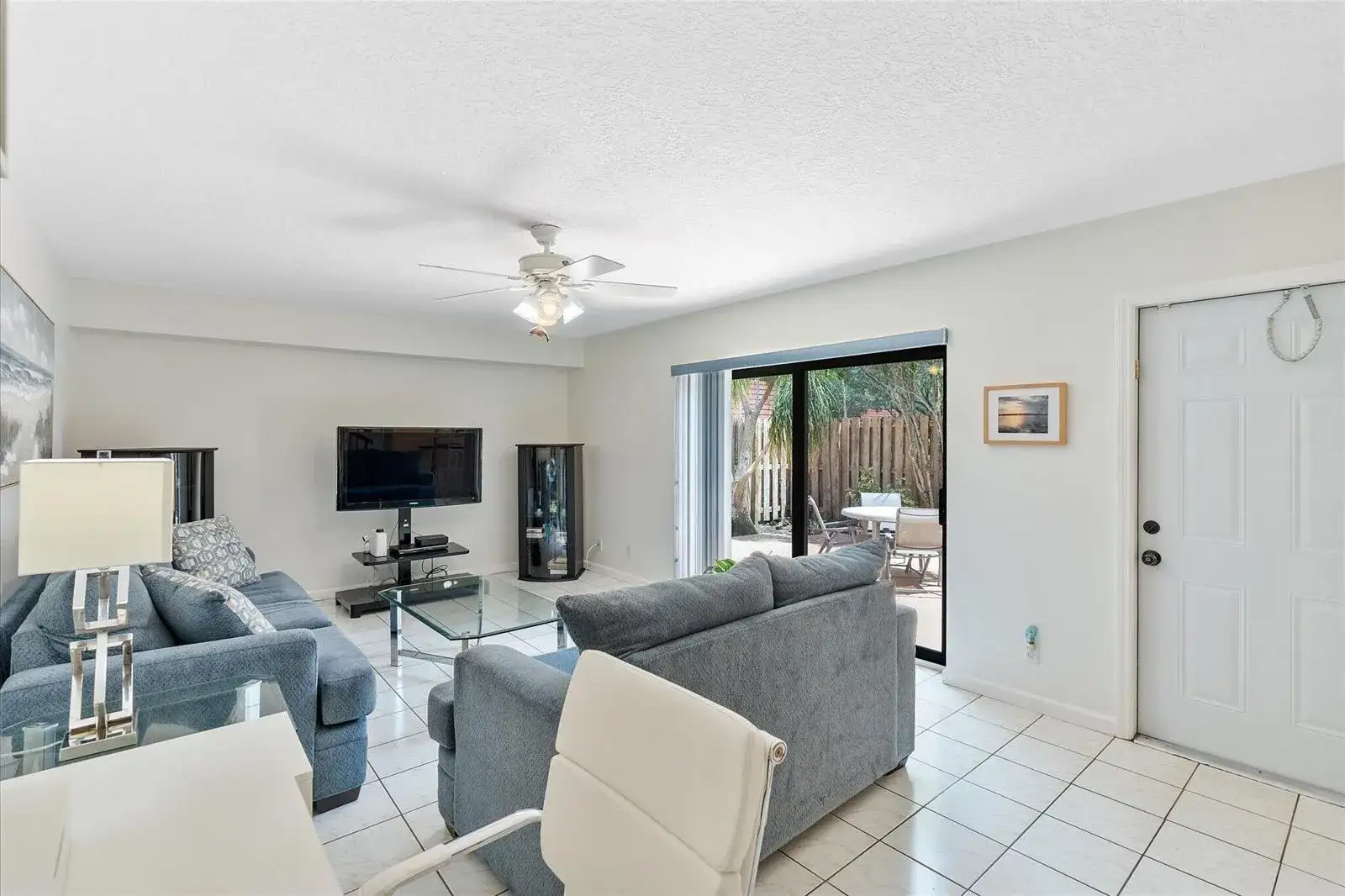 702 NW 98TH Circle, Plantation FL 33324 photo 4