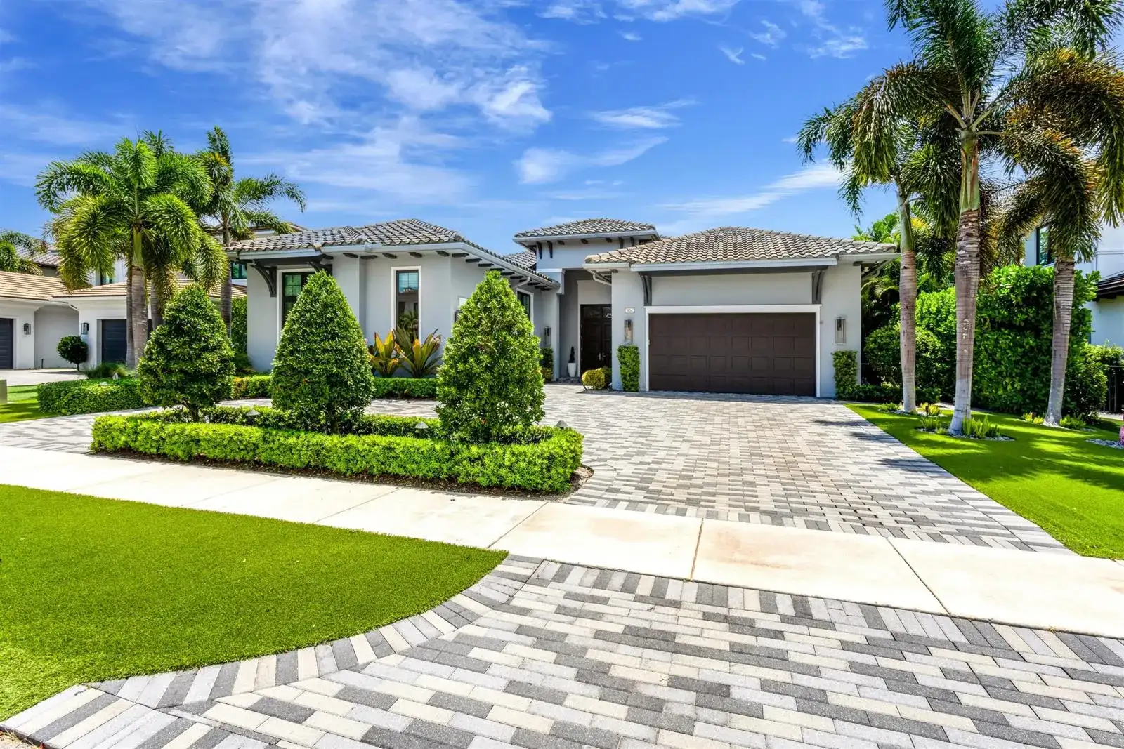 904 NW 2ND Street, Boca Raton FL 33486 photo 2