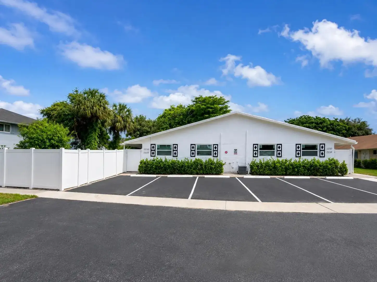 2235 NW 57th Avenue, Lauderhill FL 33313 photo 2