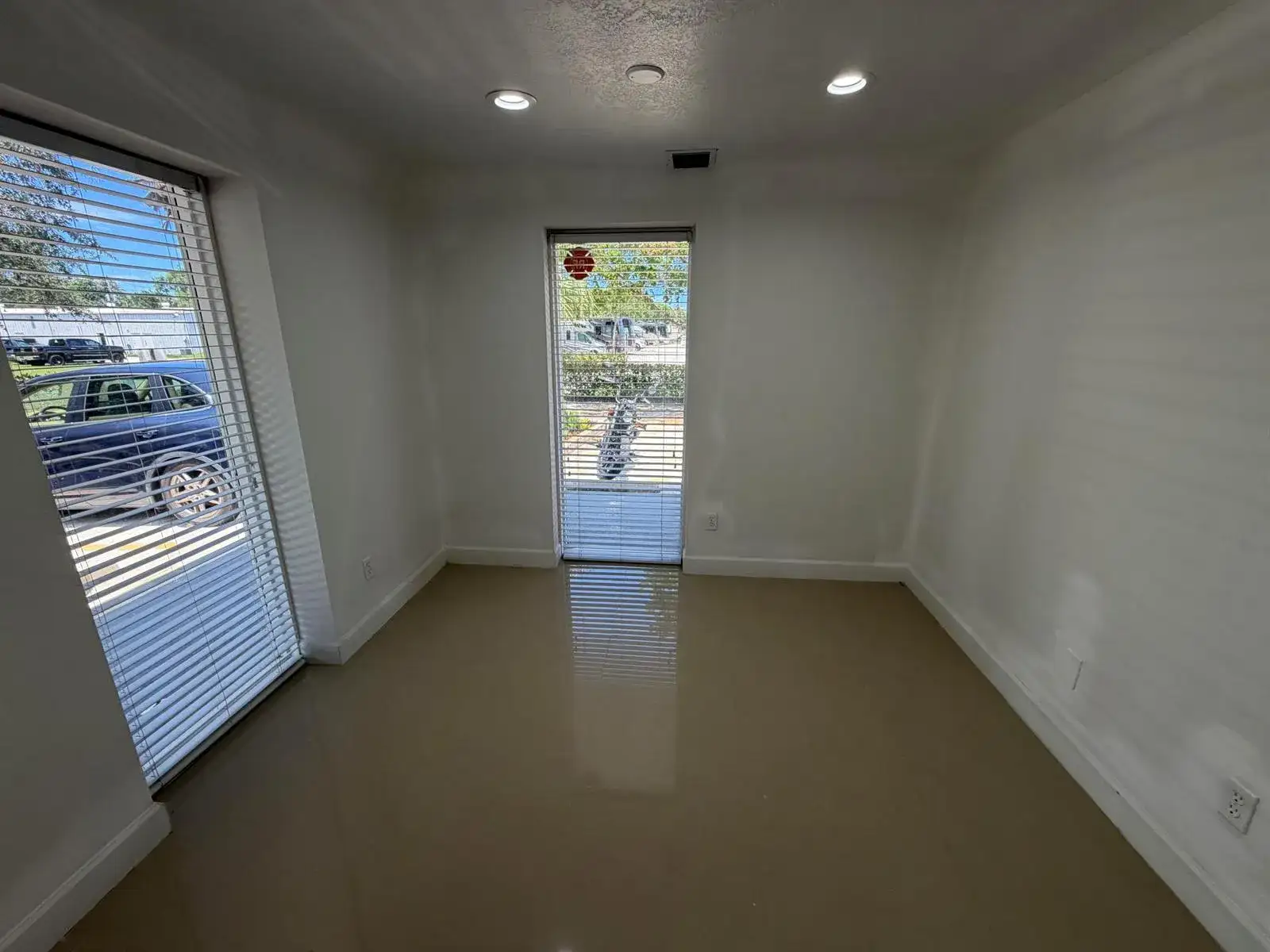 500 COMMERCE Way W # 7, Jupiter FL 33458 photo 2
