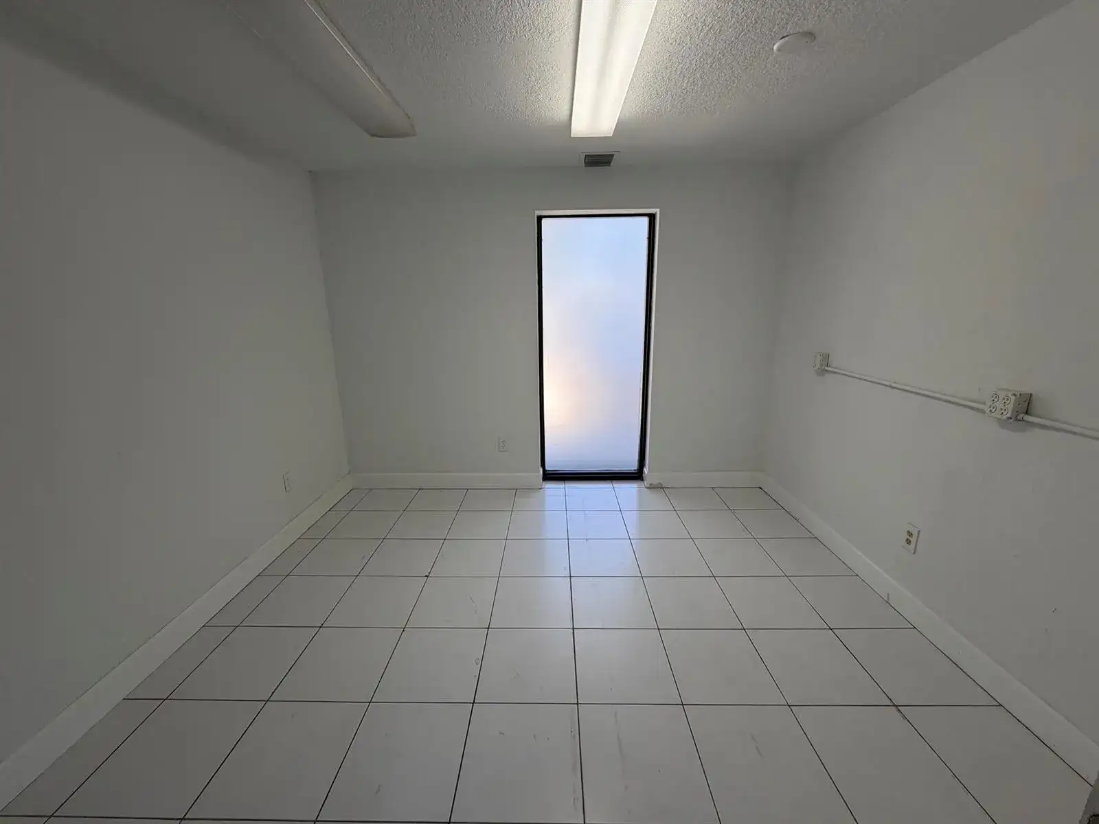 500 COMMERCE Way W # 7, Jupiter FL 33458 photo 4
