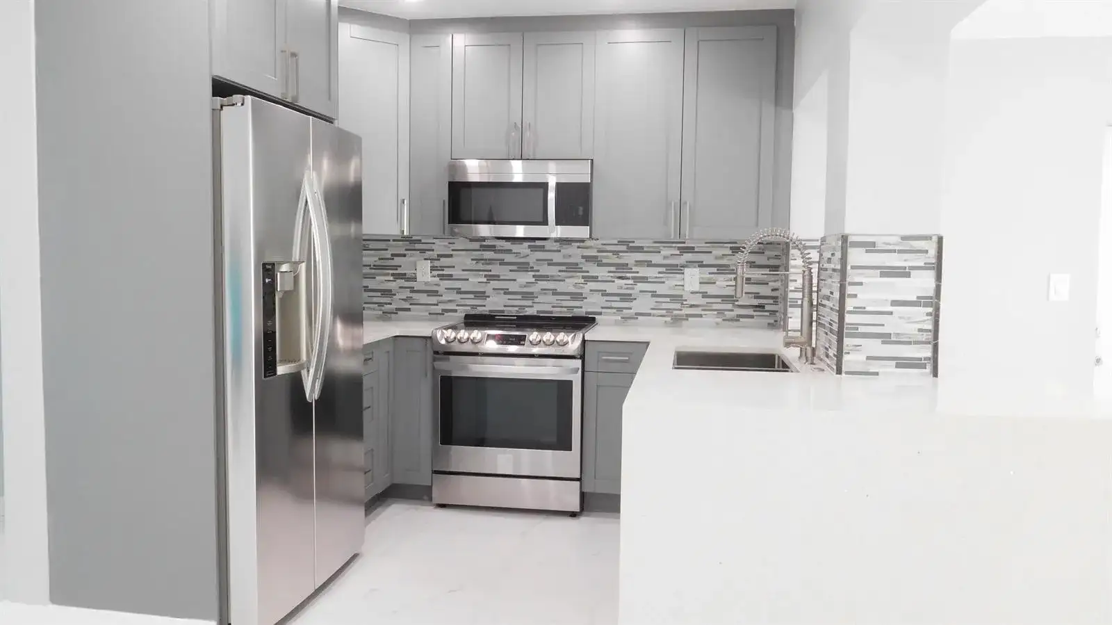 258 NE 22ND Street, Delray Beach FL 33444 photo 3