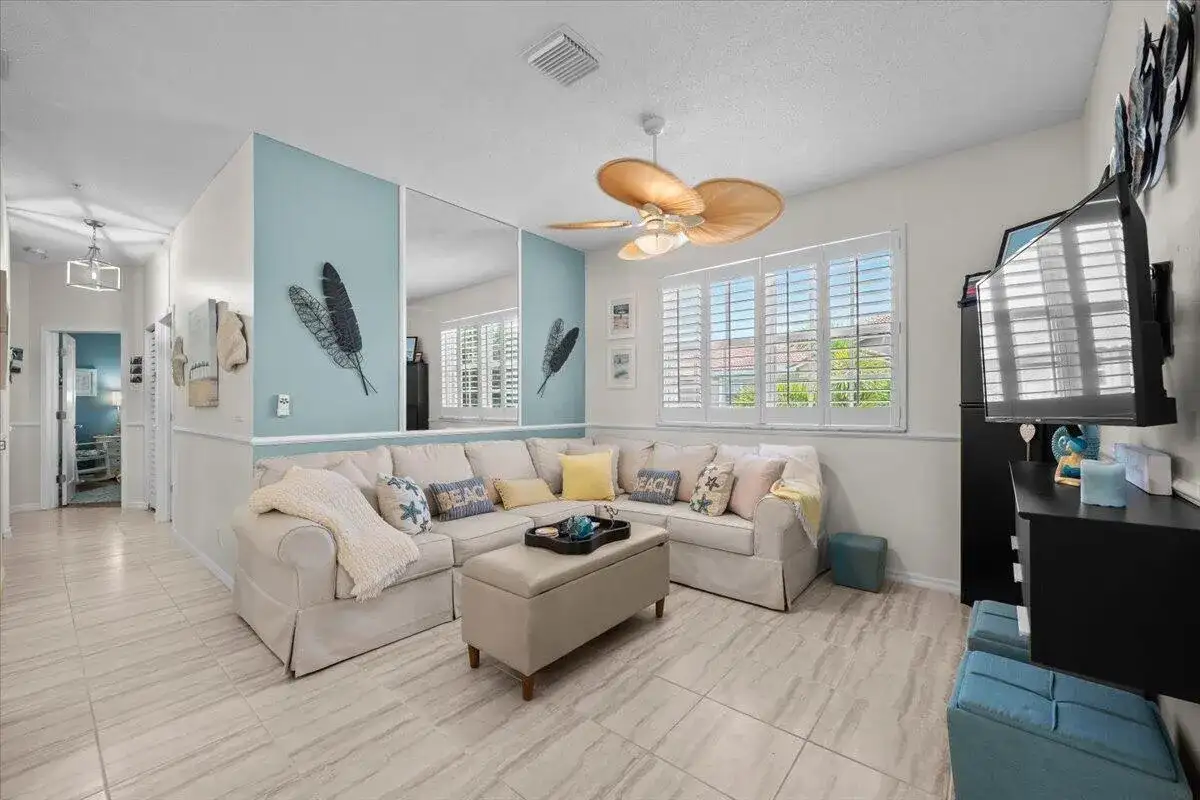 113 LIGHTHOUSE Circle # C, Tequesta FL 33469 photo 5